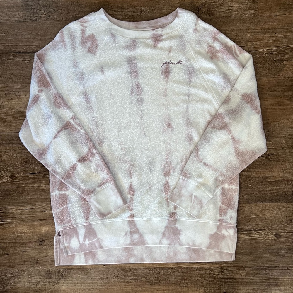 VS pink sweatshirt